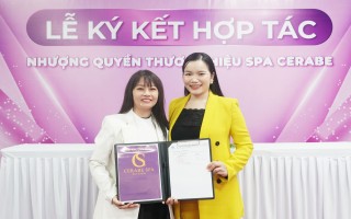 Tân giám đốc Mai Thị Huyền ký kết mở Spa Cerabe