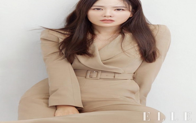 Học ngay “chị đẹp” Son Ye Jin cách dùng phụ kiện cho tóc xinh đẹp ấn tượng trong mùa Đông
